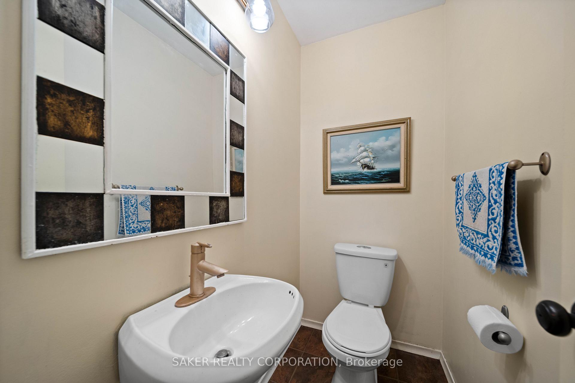 Photo 11 of 72 Inverary Road, London, North I — HOMEH