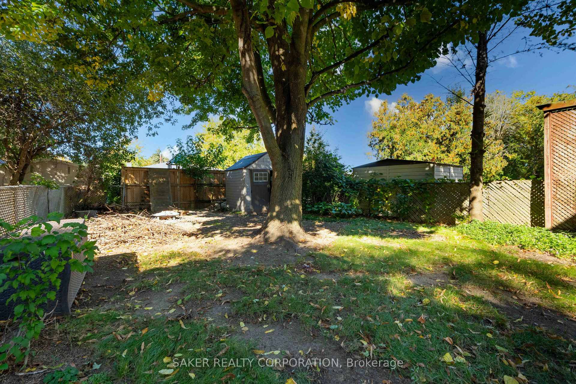Photo 28 of 72 Inverary Road, London, North I — HOMEH