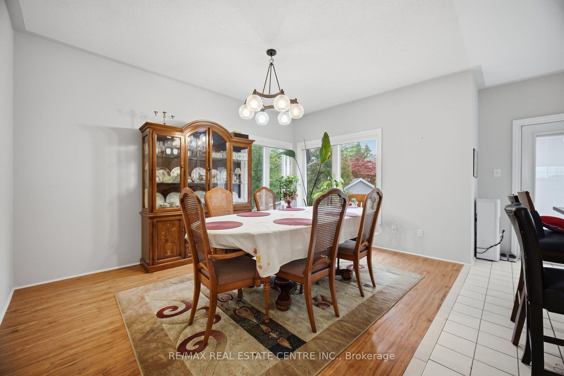 Photo 15 of 19 Amberdale Court, Caledon, Rural Caledon — HOMEH
