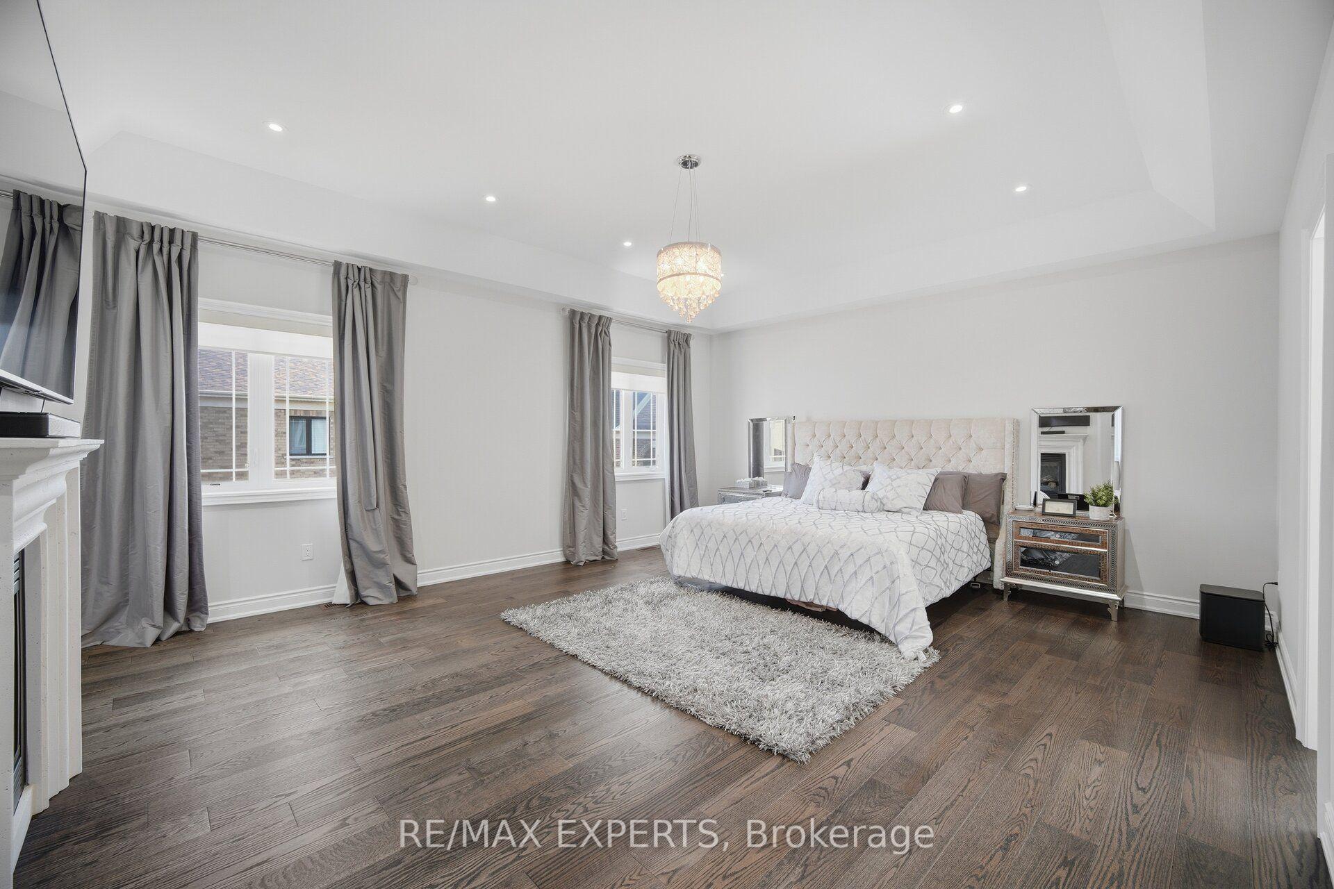 Photo 28 of 91 Woodgate Pines Drive, Vaughan, Kleinburg — HOMEH