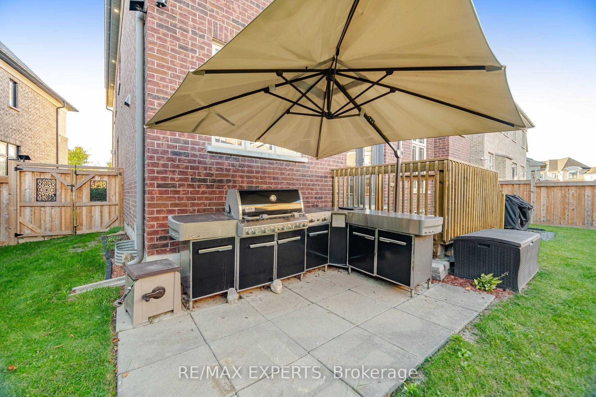 Photo 40 of 91 Woodgate Pines Drive, Vaughan, Kleinburg — HOMEH