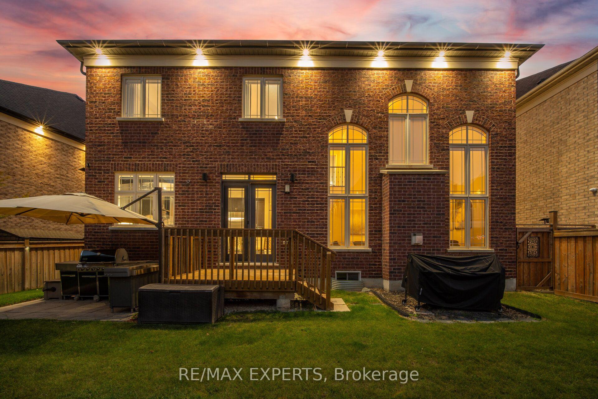 Photo 42 of 91 Woodgate Pines Drive, Vaughan, Kleinburg — HOMEH