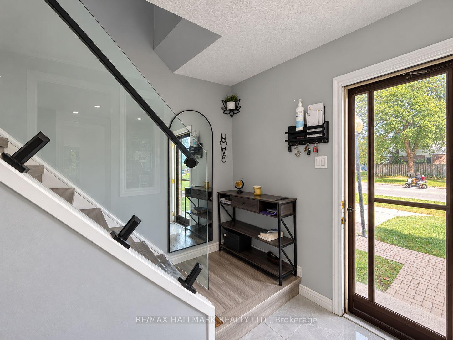 Photo 7 of Unit 98, 81 Hansen Road N, Brampton, Madoc — HOMEH