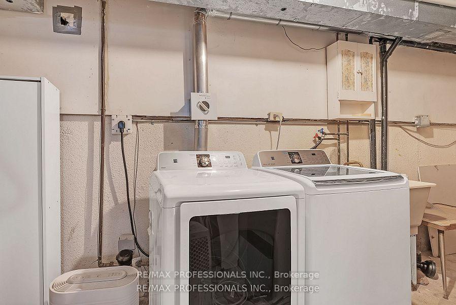 Photo 21 of Unit Lower, 124 Panter Crescent, Ajax, South West — HOMEH