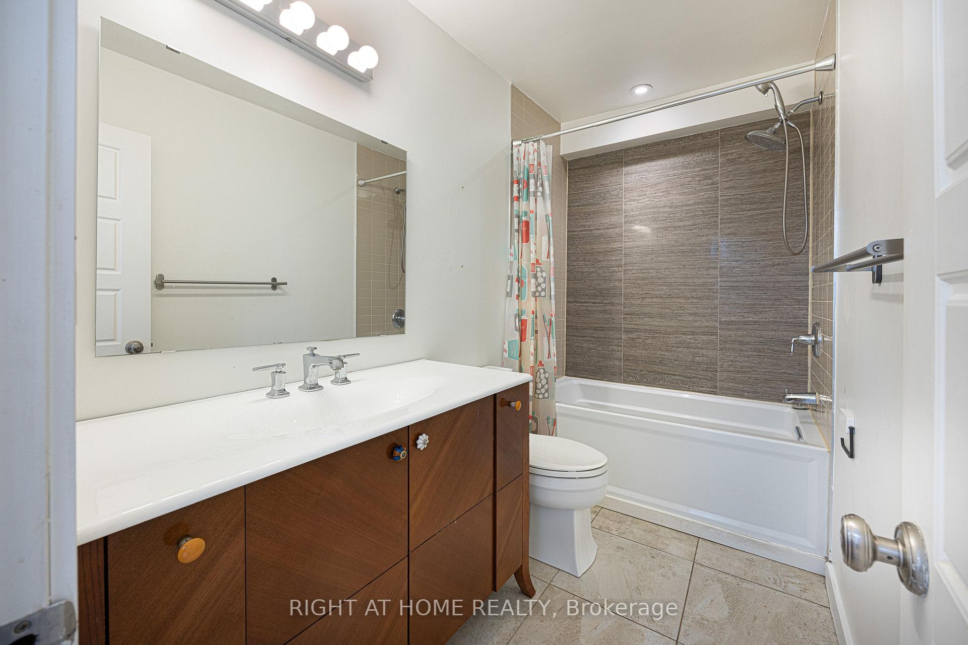 Photo 12 of 725 Indian Road, Toronto, High Park North — HOMEH