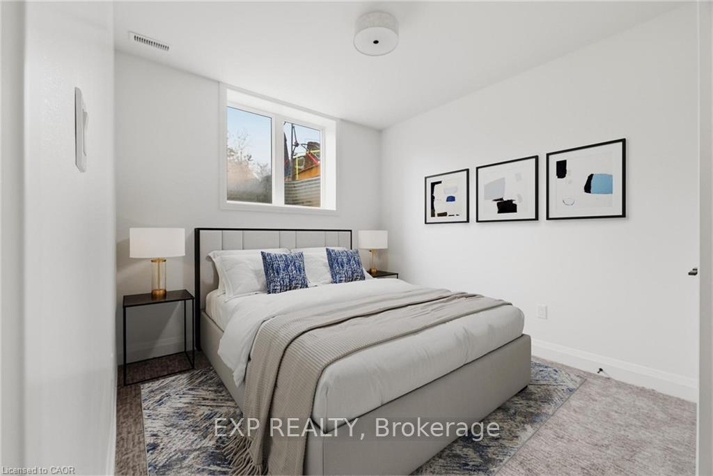 Photo 6 of Unit 1, 36 Elliot Street, Cambridge, Christopher-Champlain — HOMEH