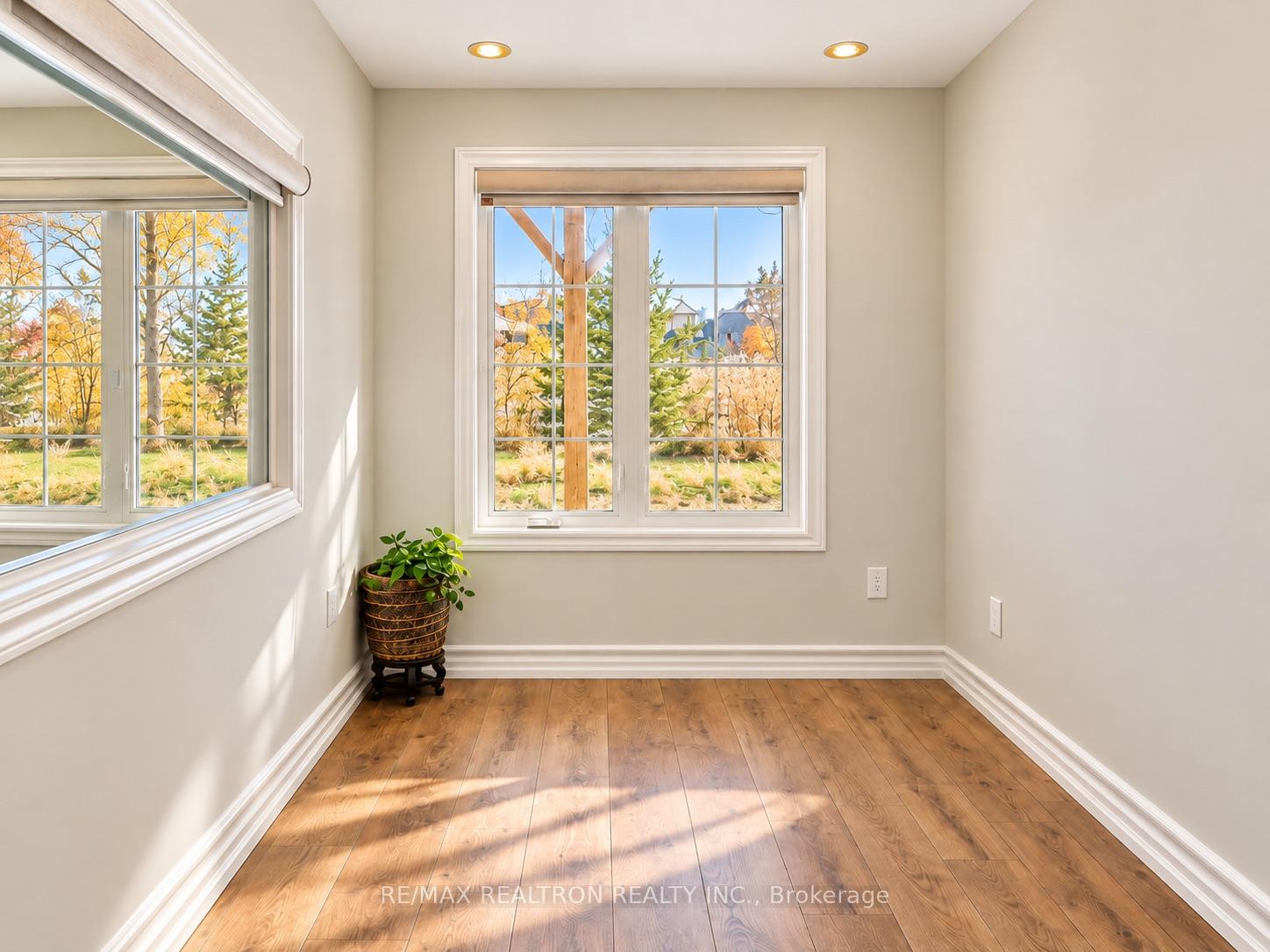 Photo 3 of Unit Lower, 49 Roy Harper Avenue, Aurora, Rural Aurora — HOMEH