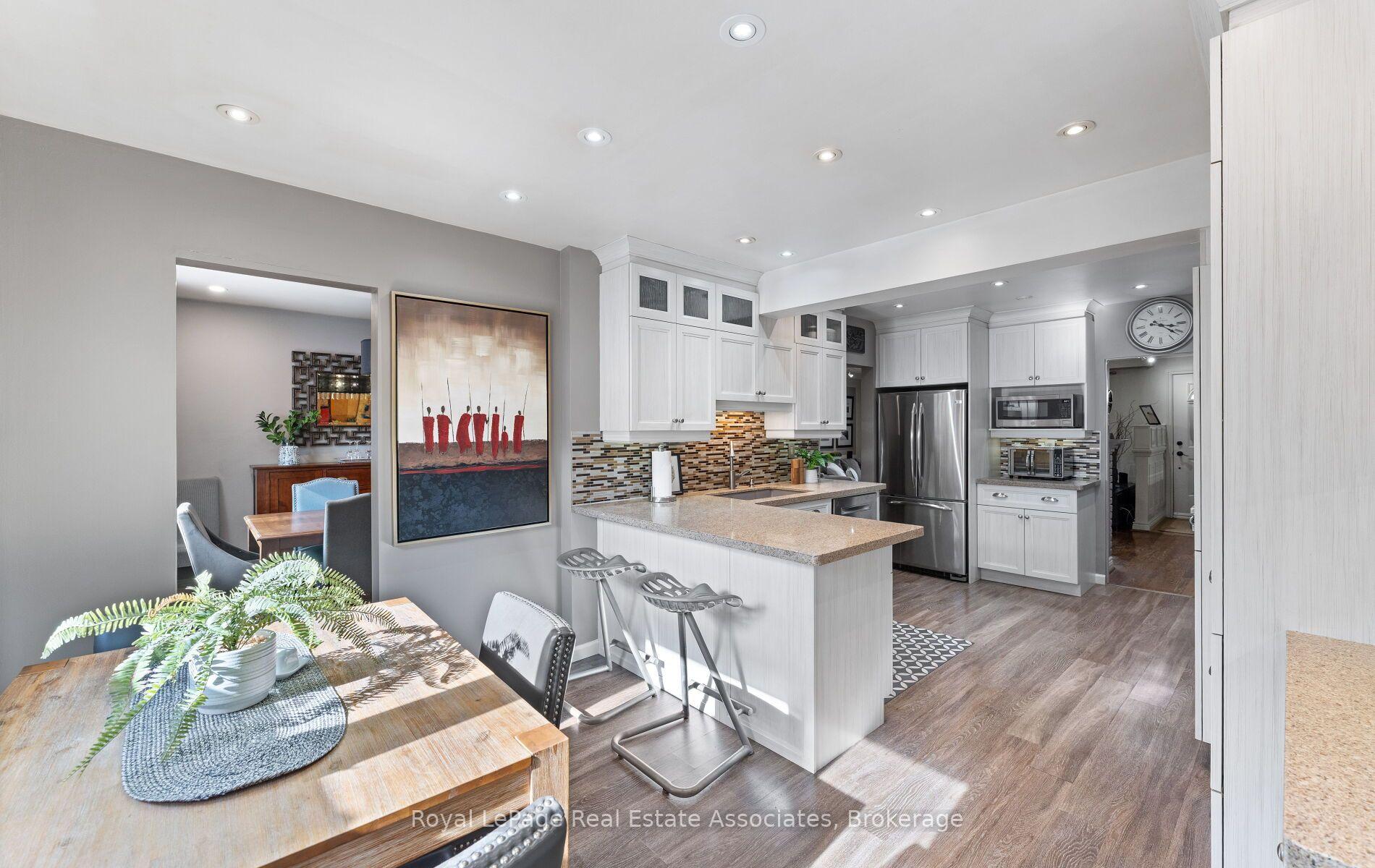 Photo 17 of 3108 O'Hagan Drive, Mississauga, Erindale — HOMEH