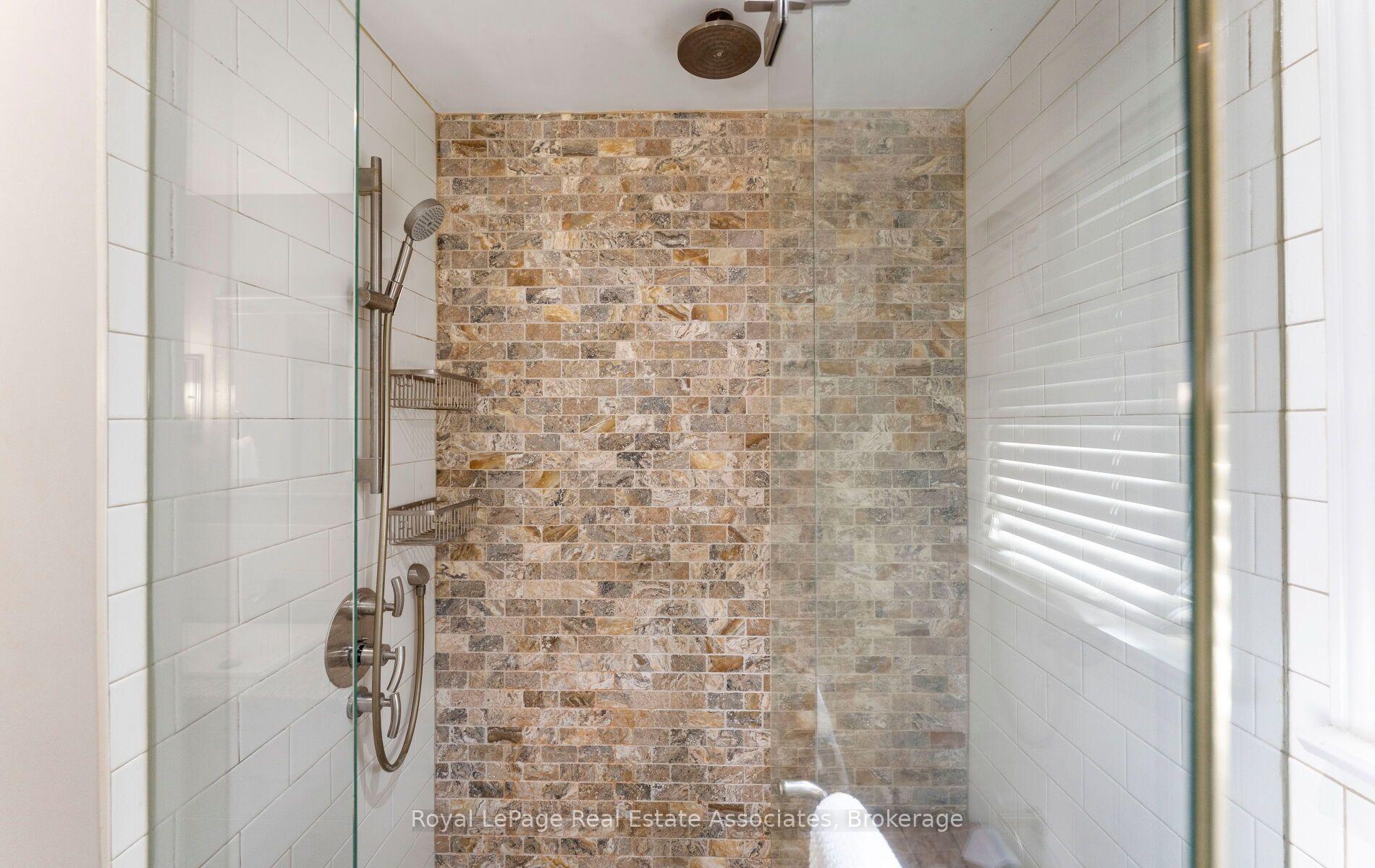 Photo 26 of 3108 O'Hagan Drive, Mississauga, Erindale — HOMEH