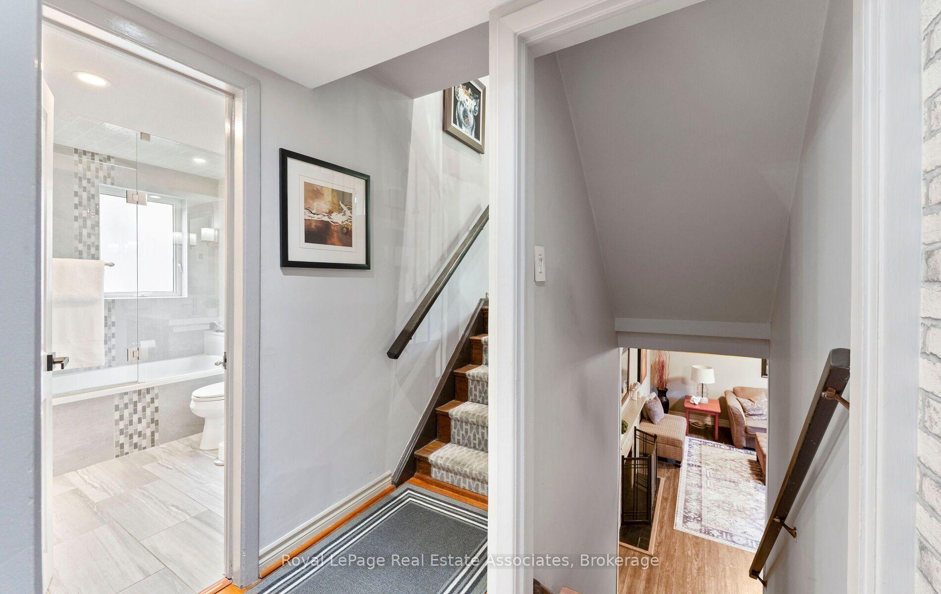 Photo 27 of 3108 O'Hagan Drive, Mississauga, Erindale — HOMEH