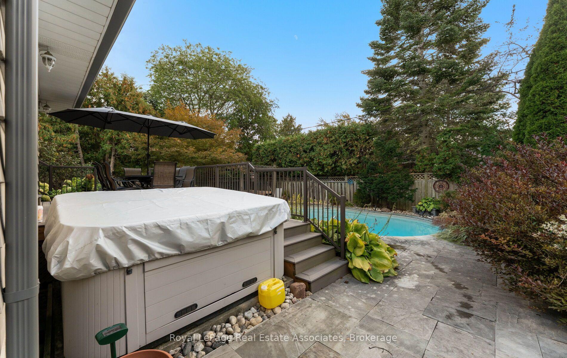 Photo 34 of 3108 O'Hagan Drive, Mississauga, Erindale — HOMEH