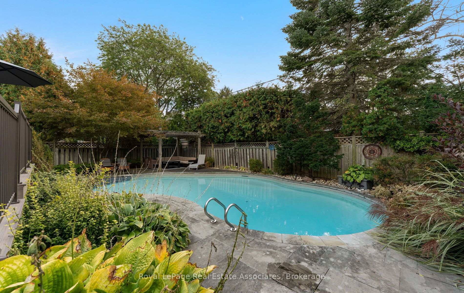 Photo 35 of 3108 O'Hagan Drive, Mississauga, Erindale — HOMEH