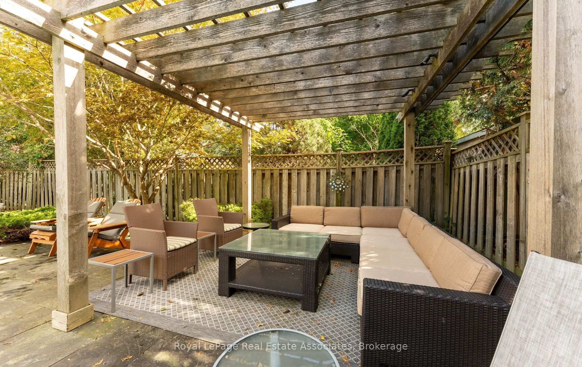 Photo 37 of 3108 O'Hagan Drive, Mississauga, Erindale — HOMEH