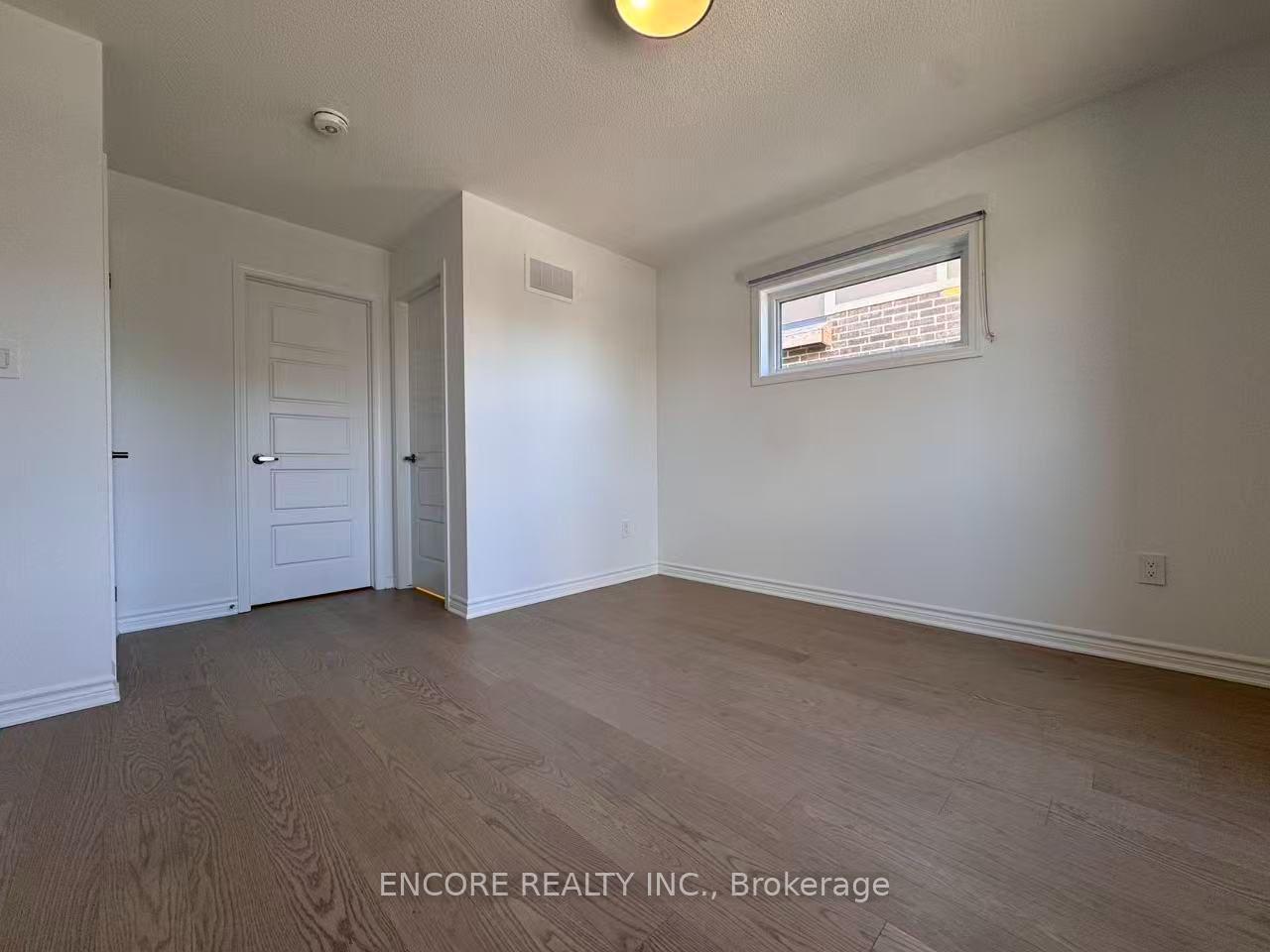 Photo 12 of 327 Stony Hill Boulevard, Markham, Rural Markham — HOMEH