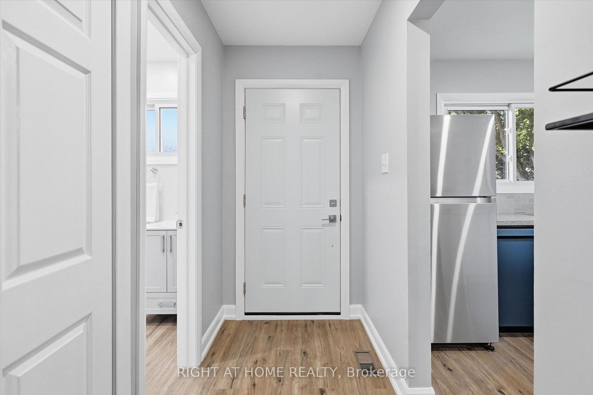 Photo 2 of Unit 159, 2050 Upper Middle Road, Burlington, Brant Hills — HOMEH