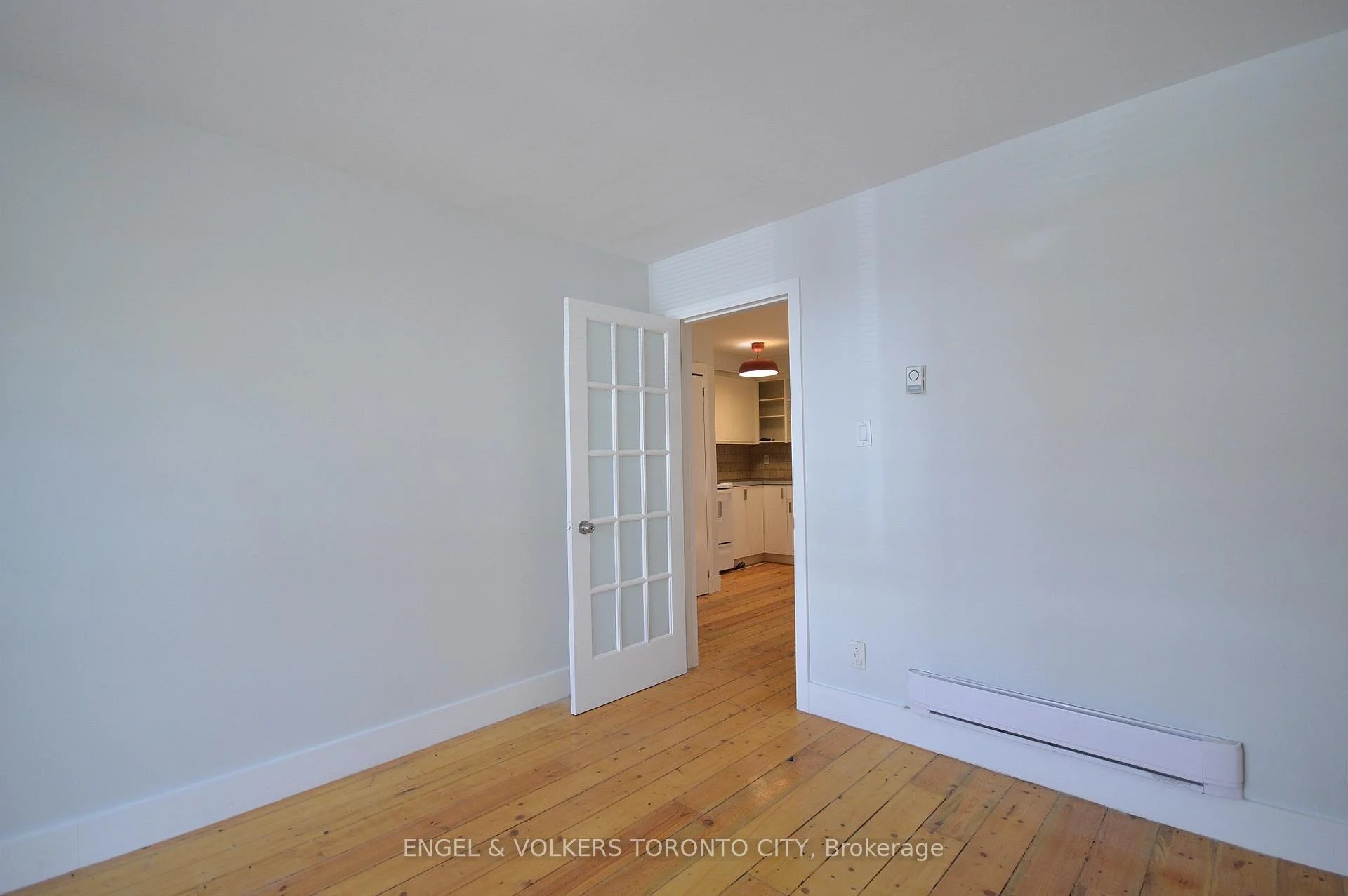 Photo 18 of Unit Basement, 1801 Dundas Street E, Toronto, Greenwood-Coxwell — HOMEH
