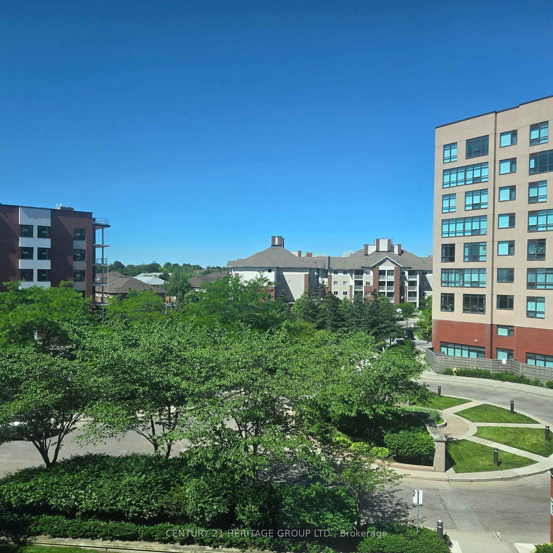 Photo 8 of Unit 319, 90 Scottfield Drive, Scarborough, Agincourt North — HOMEH