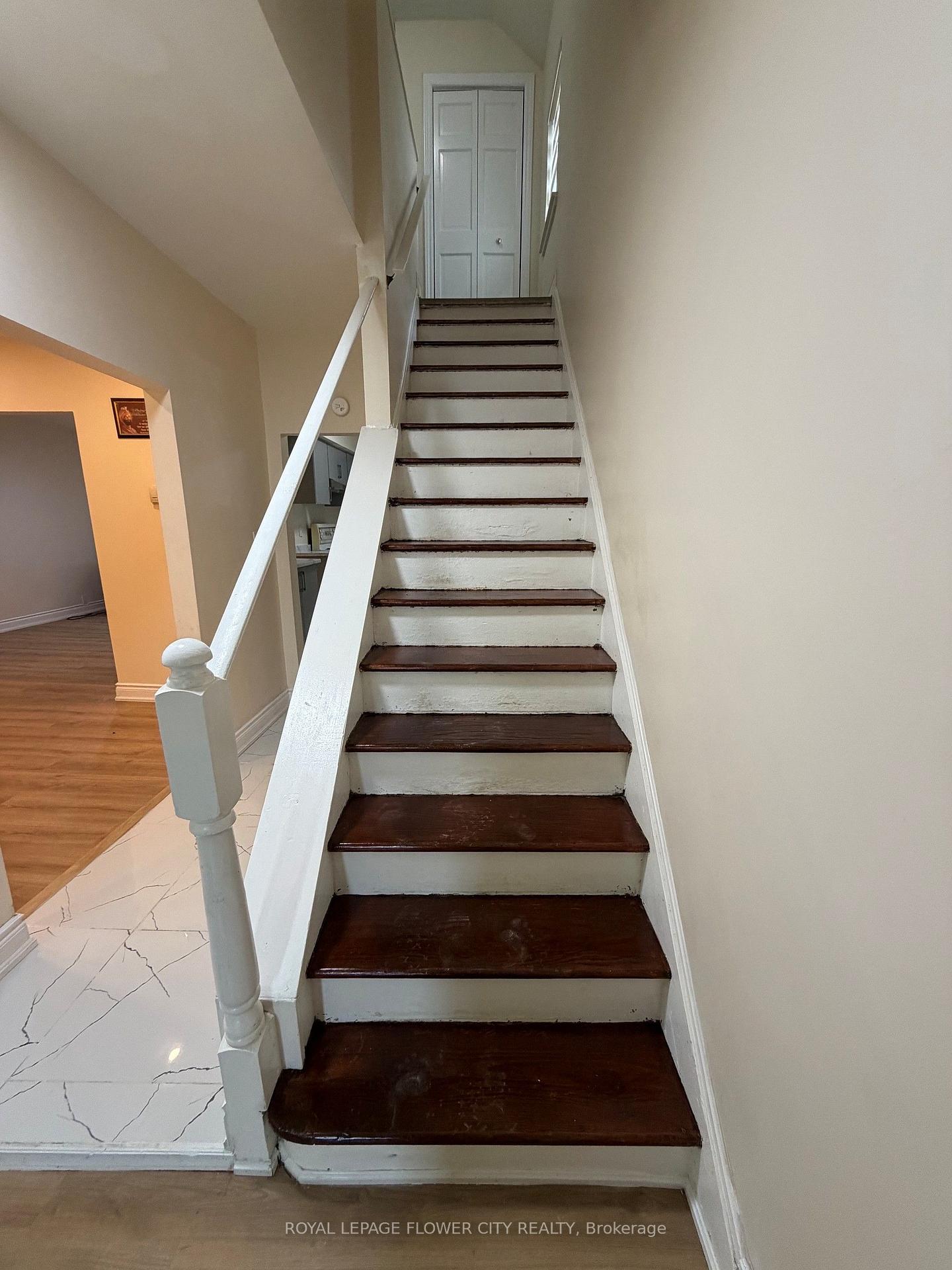 Photo 8 of 36 St Georges Avenue E, Sault Ste Marie, Steelton — HOMEH