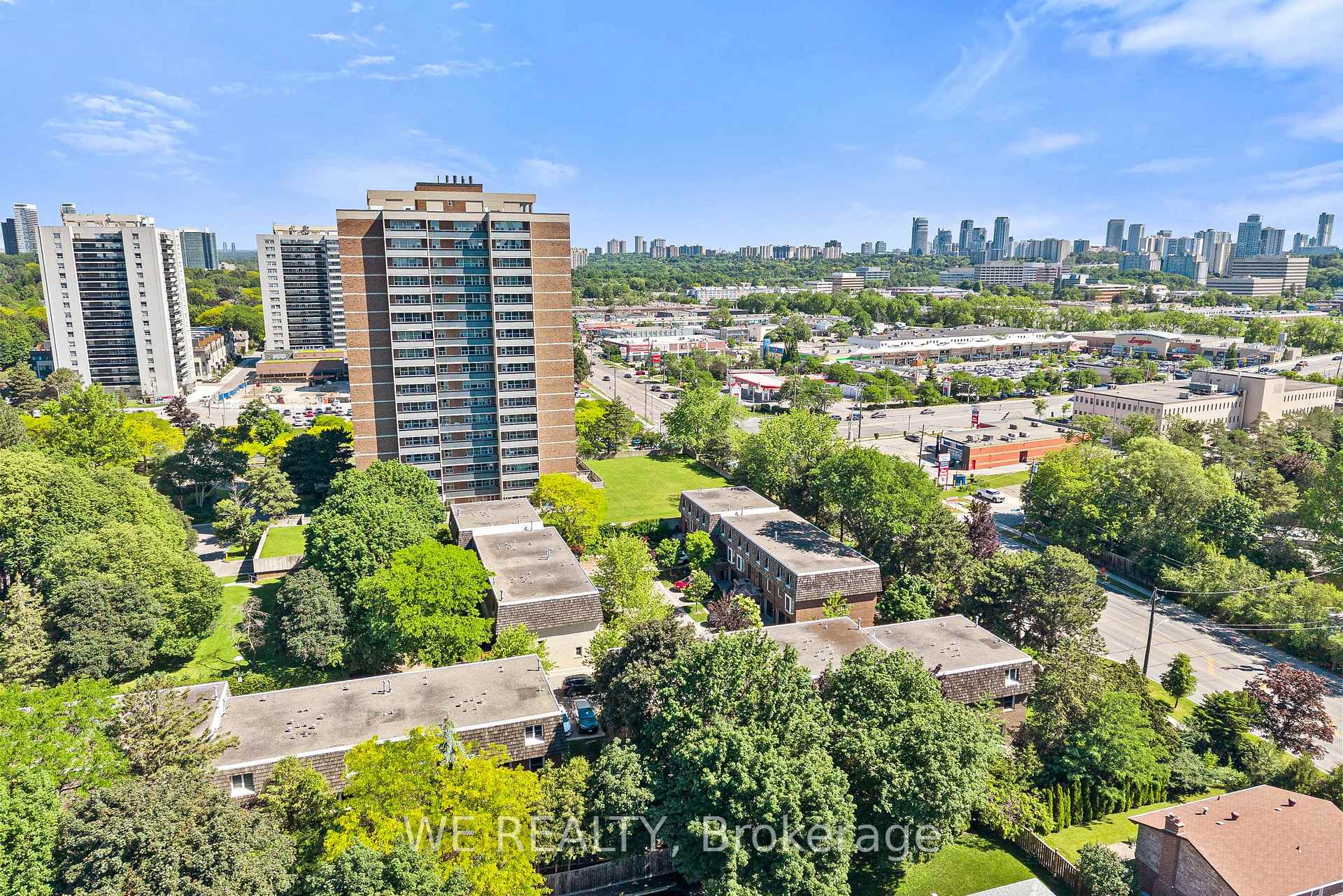 Photo 31 of 11 Stonedale Placeway, North York, Banbury-Don Mills — HOMEH