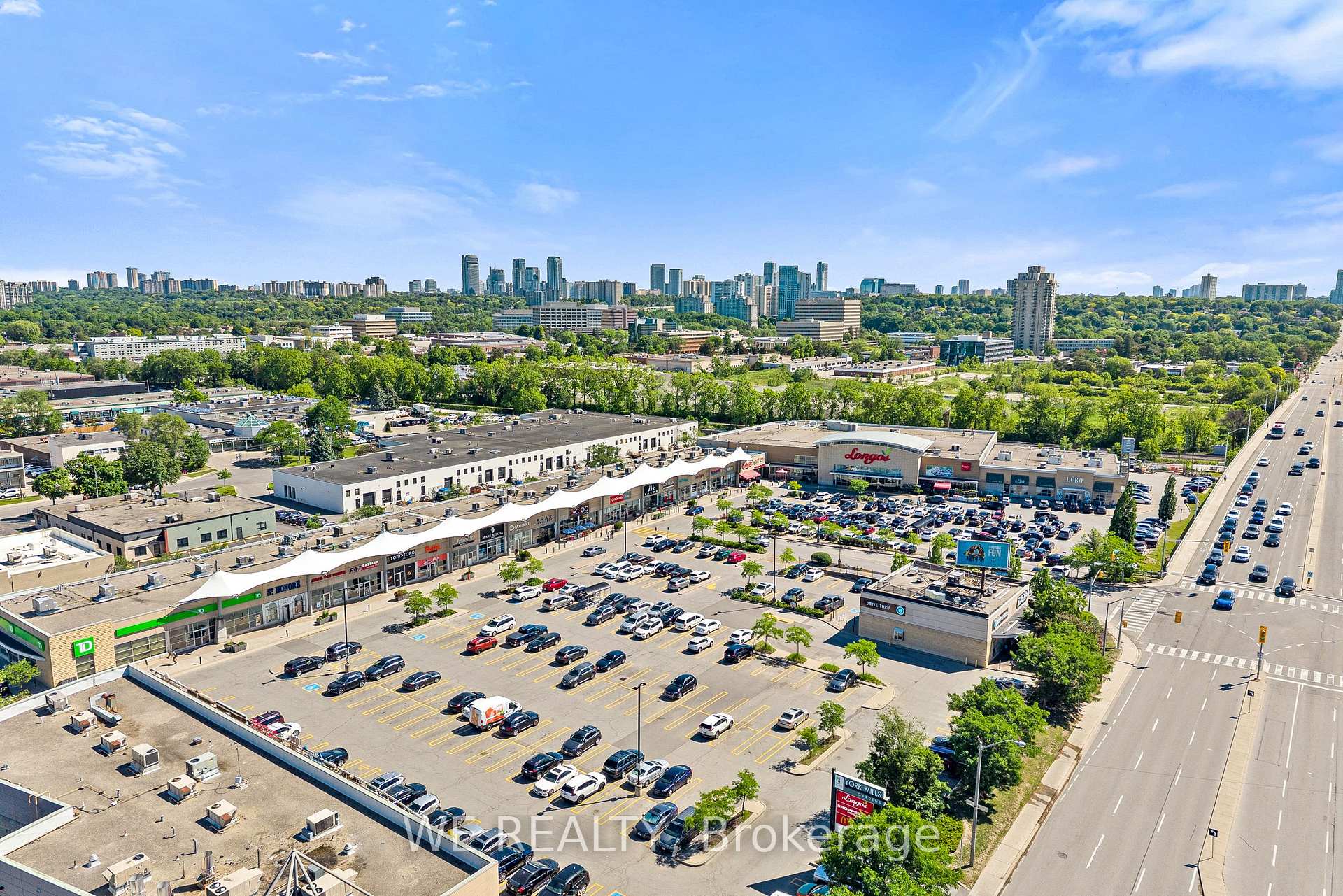 Photo 32 of 11 Stonedale Placeway, North York, Banbury-Don Mills — HOMEH
