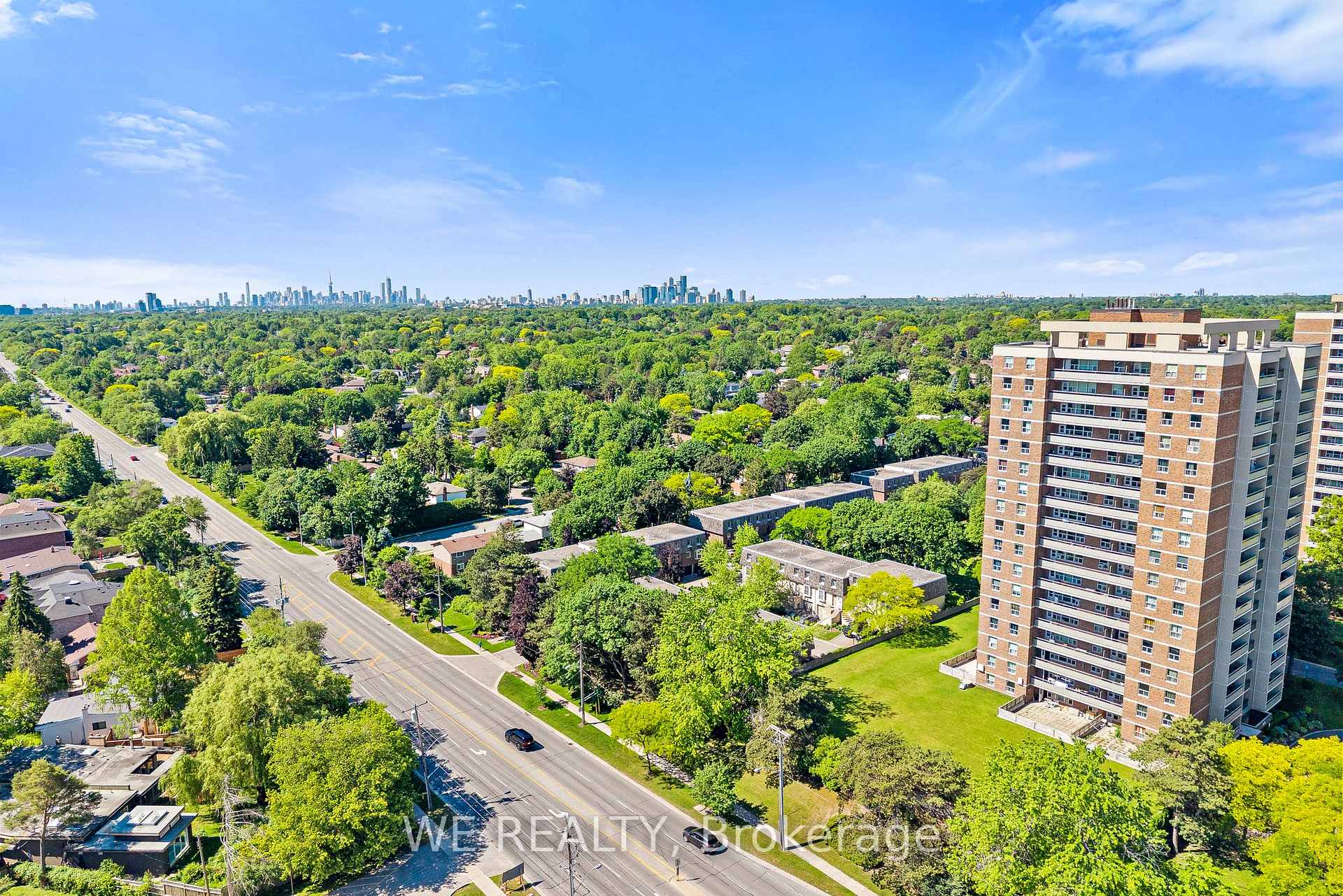 Photo 37 of 11 Stonedale Placeway, North York, Banbury-Don Mills — HOMEH