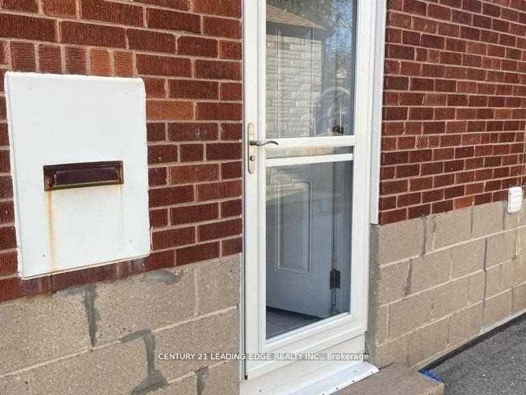 Photo 2 of Unit Bsmt, 27 Ionview Drive, Scarborough, Ionview — HOMEH