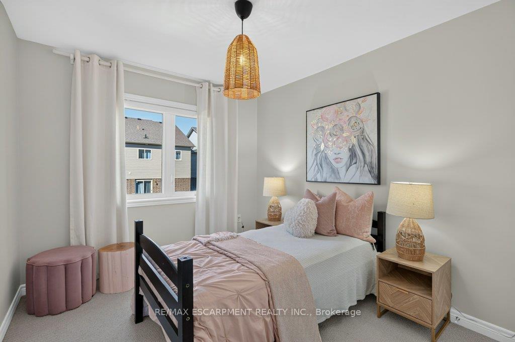 Photo 27 of 347 Raymond Road, Hamilton, Meadowlands — HOMEH