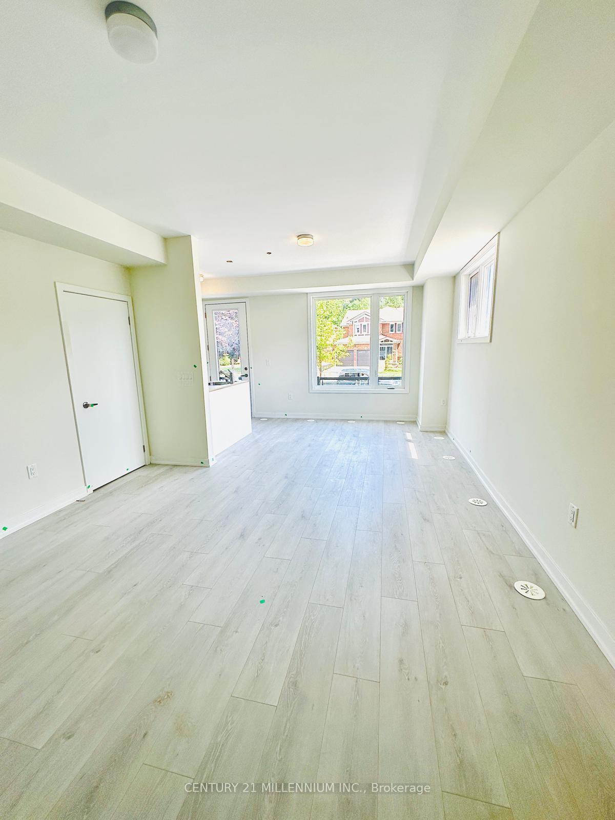 Photo 2 of Unit 23, 3538 Colonial Drive, Mississauga, Erin Mills — HOMEH