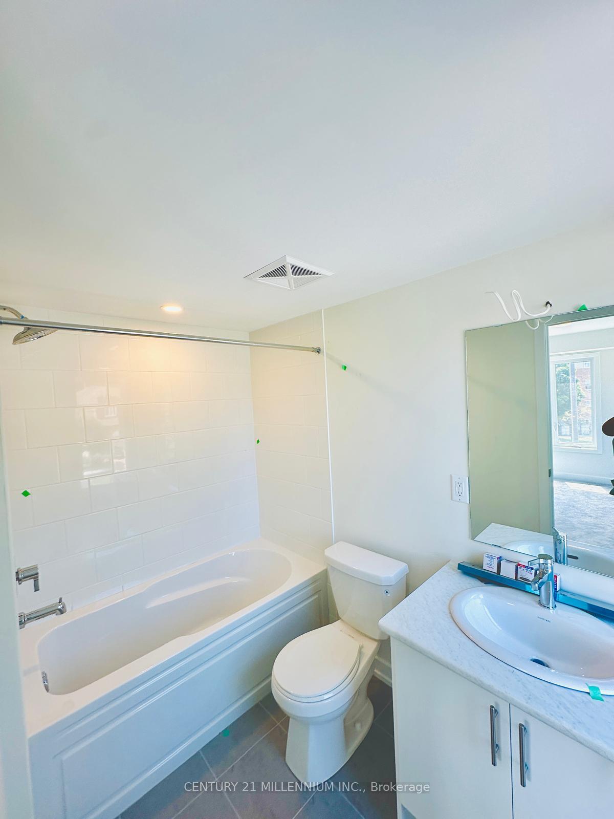 Photo 5 of Unit 23, 3538 Colonial Drive, Mississauga, Erin Mills — HOMEH