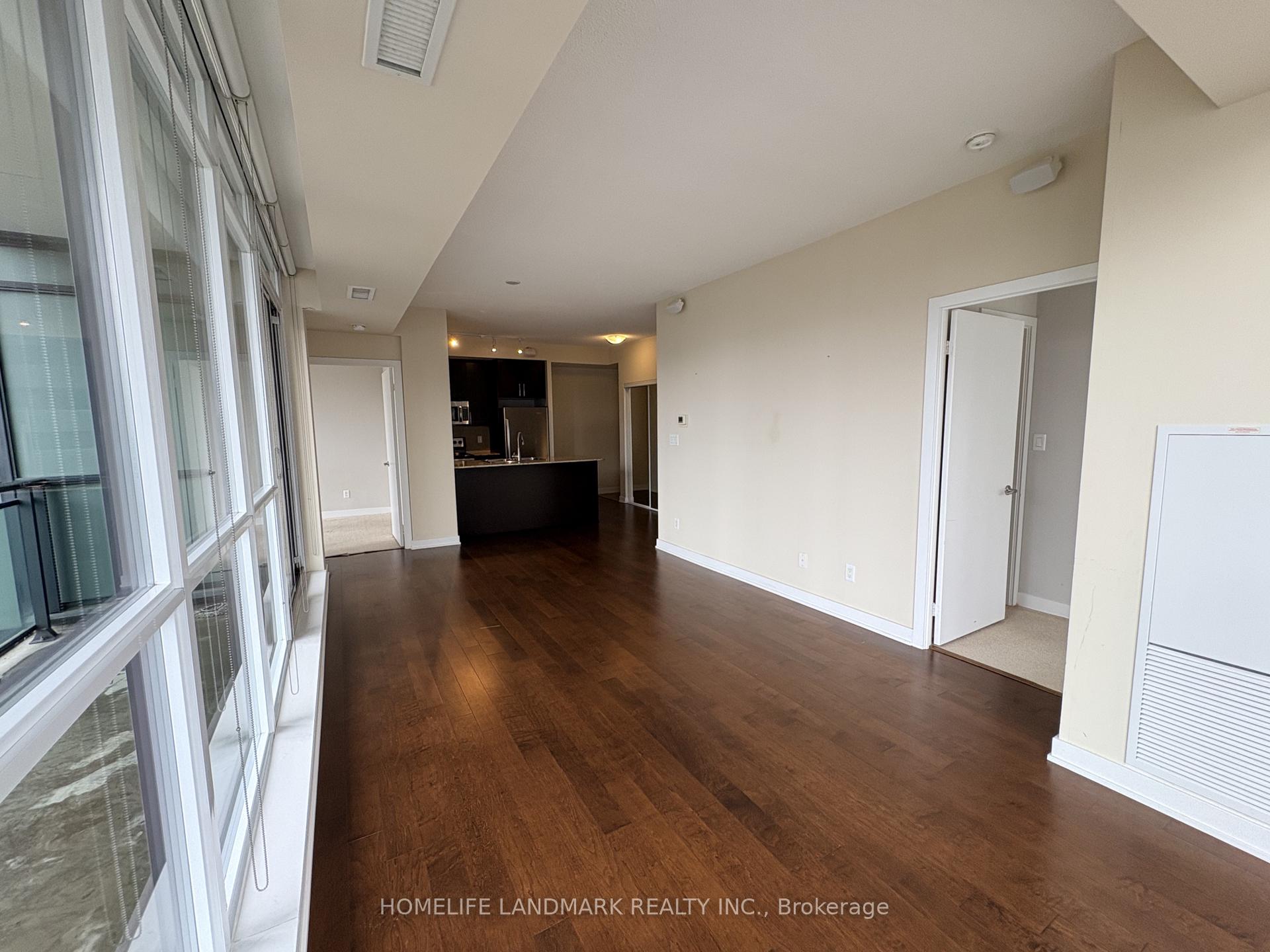 Photo 4 of Unit 1002, 4070 Confederation Parkway, Mississauga, City Centre — HOMEH