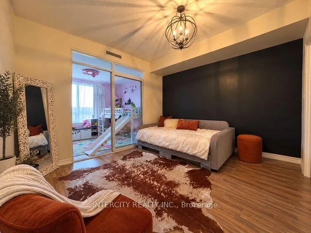 Photo 11 of Unit 1204, 9235 Jane Street, Vaughan, Maple — HOMEH