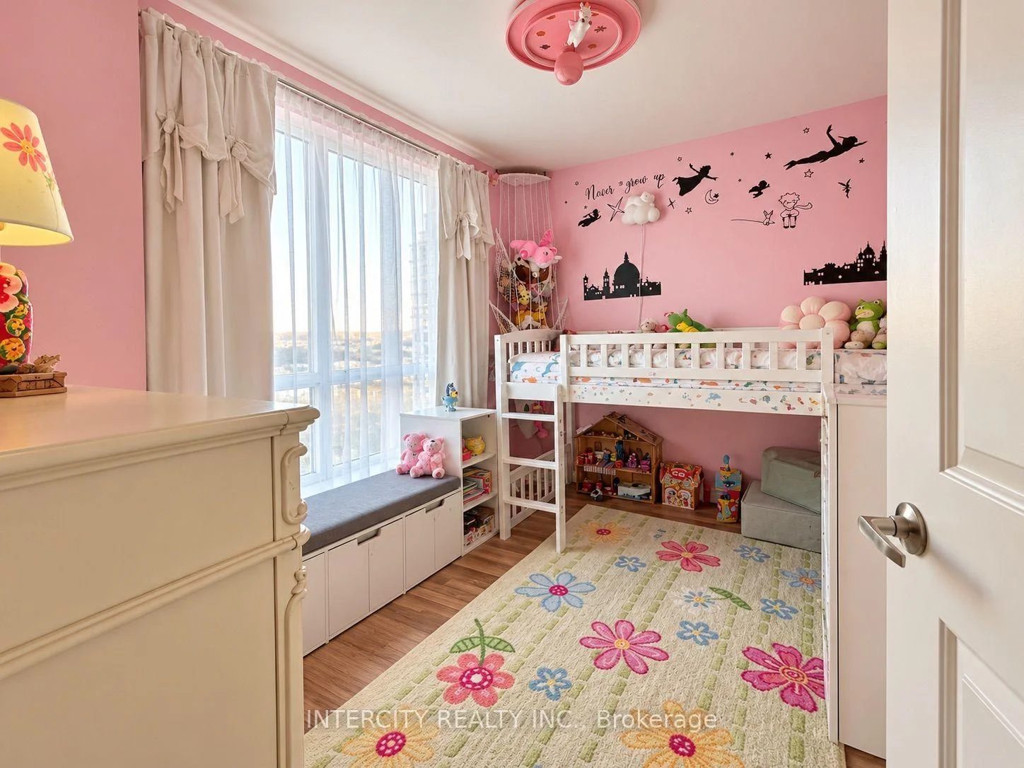 Photo 17 of Unit 1204, 9235 Jane Street, Vaughan, Maple — HOMEH