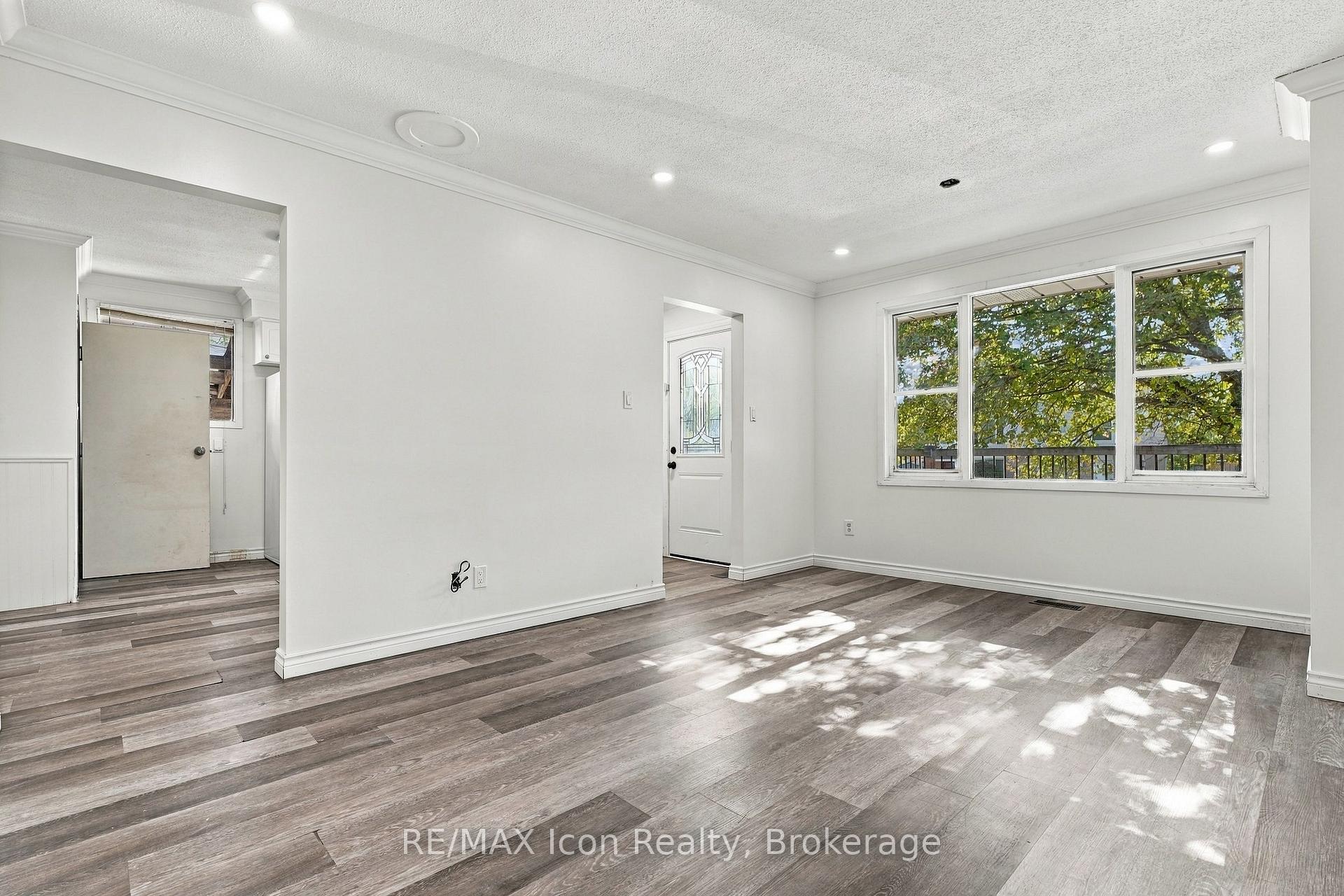 Photo 6 of 92 Hadati Road, Guelph, Grange Road — HOMEH