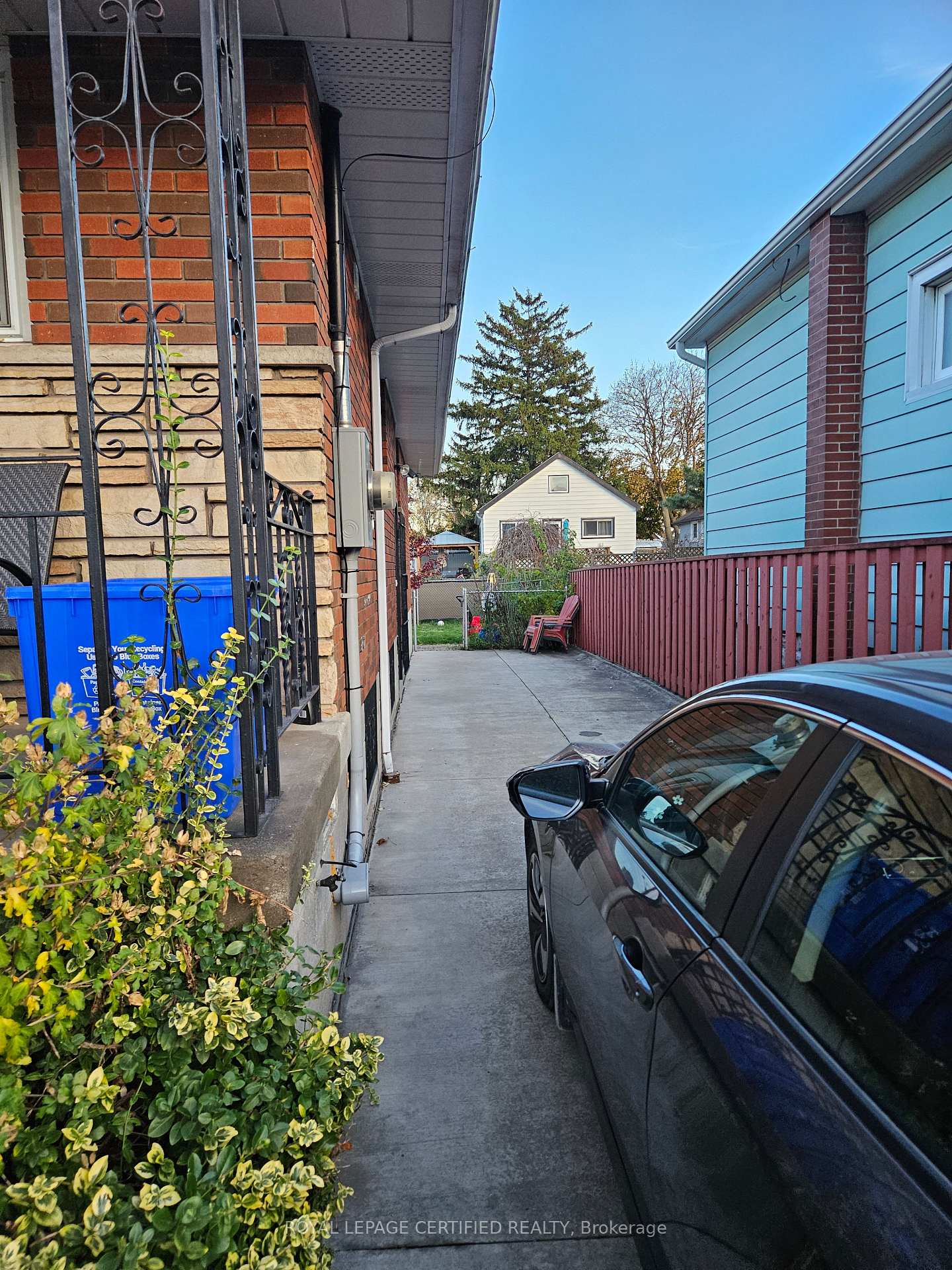 Photo 14 of 197 Craigroyston Road, Hamilton, Bartonville — HOMEH