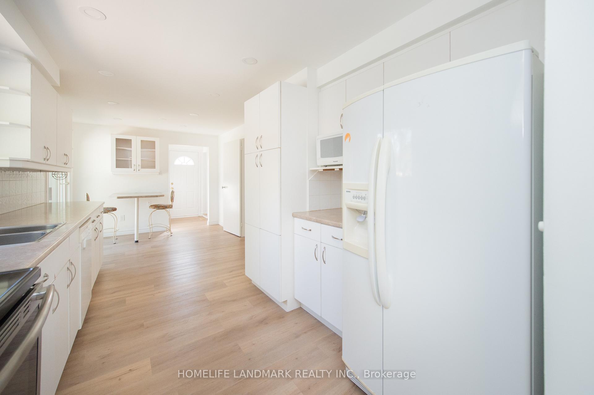 Photo 8 of 193 Chebucto Drive, Oakville, Ford — HOMEH