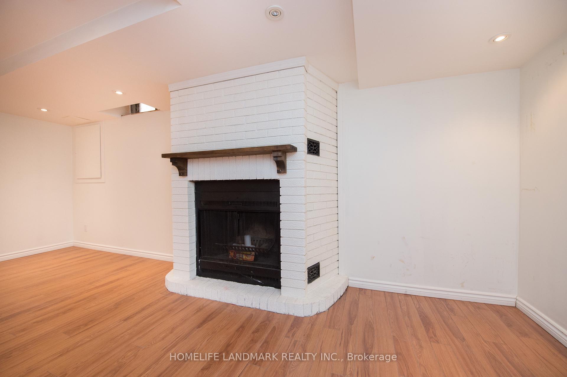 Photo 36 of 193 Chebucto Drive, Oakville, Ford — HOMEH