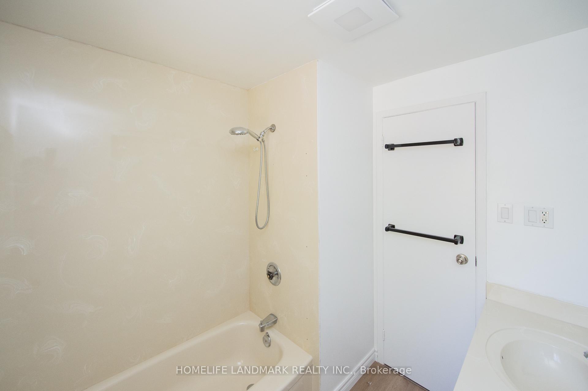Photo 41 of 193 Chebucto Drive, Oakville, Ford — HOMEH