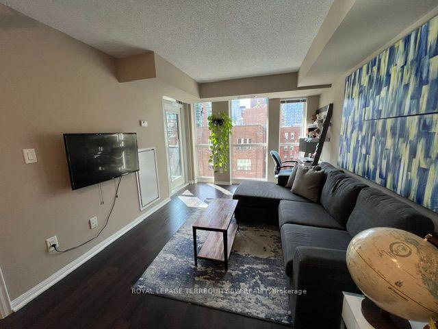 Photo 14 of Unit 807, 400 Adelaide Street E, Toronto, Moss Park — HOMEH