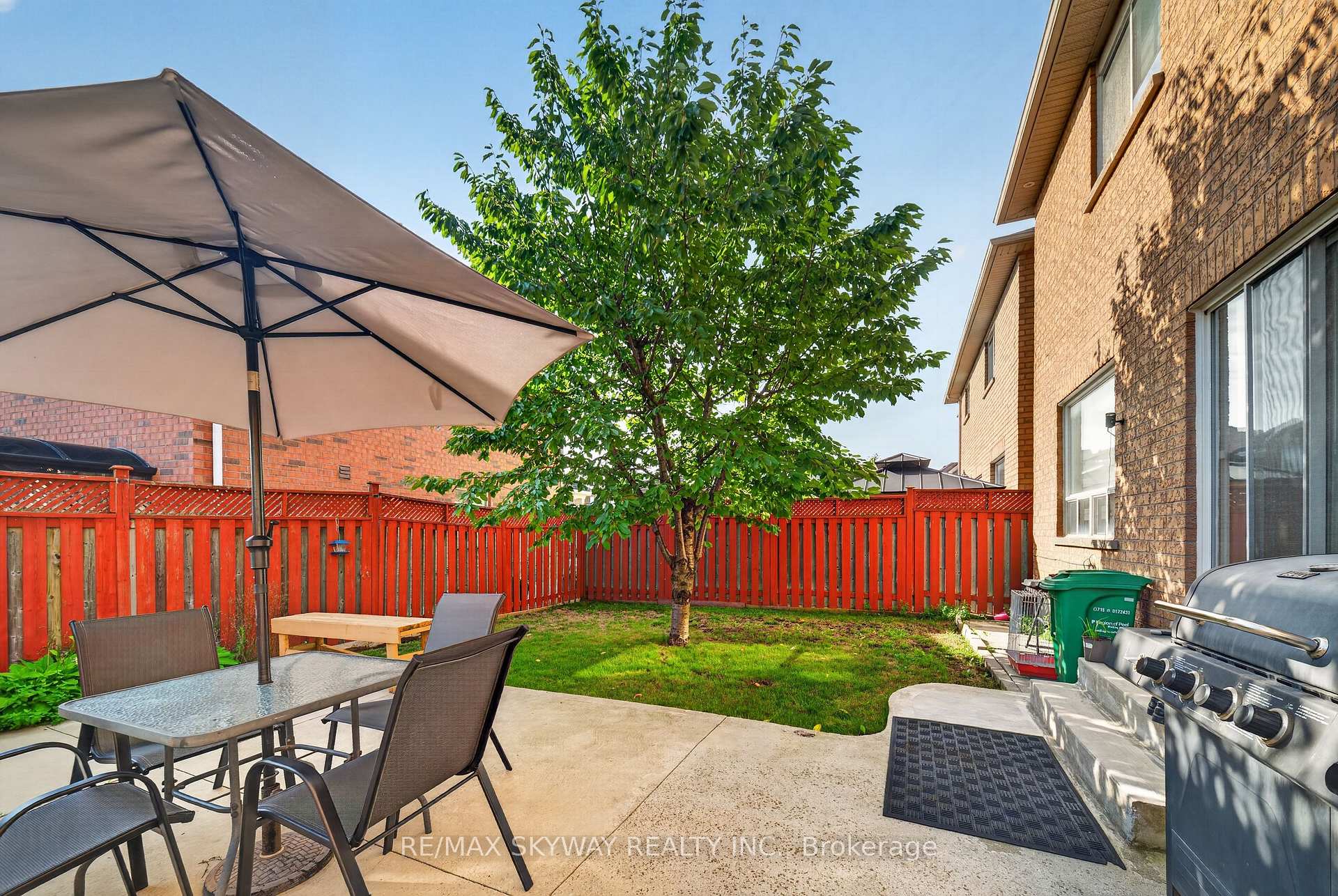 Photo 42 of 59 Crystal Glen Crescent, Brampton, Credit Valley — HOMEH