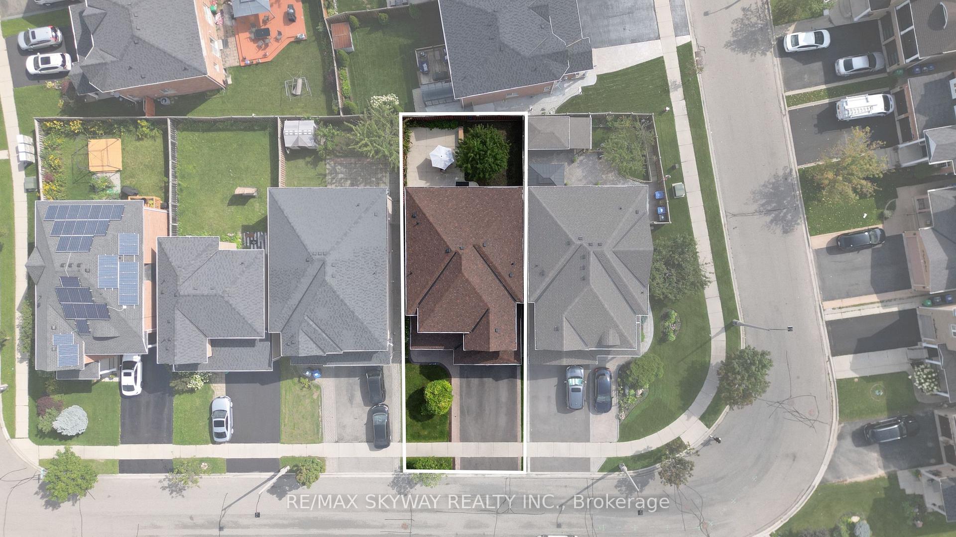 Photo 48 of 59 Crystal Glen Crescent, Brampton, Credit Valley — HOMEH