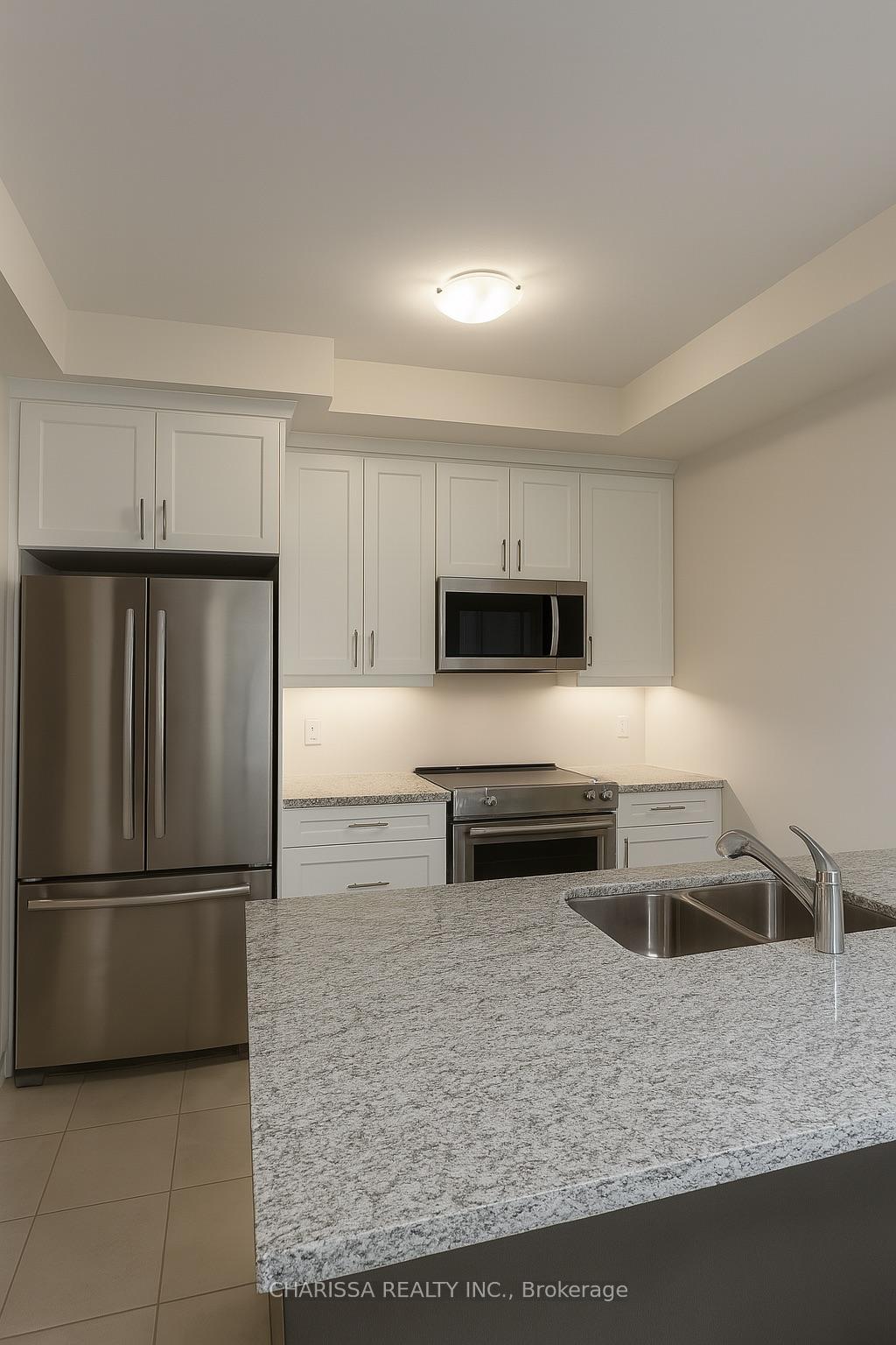 Photo 7 of 1051 Garner Road E, Hamilton, Ancaster — HOMEH