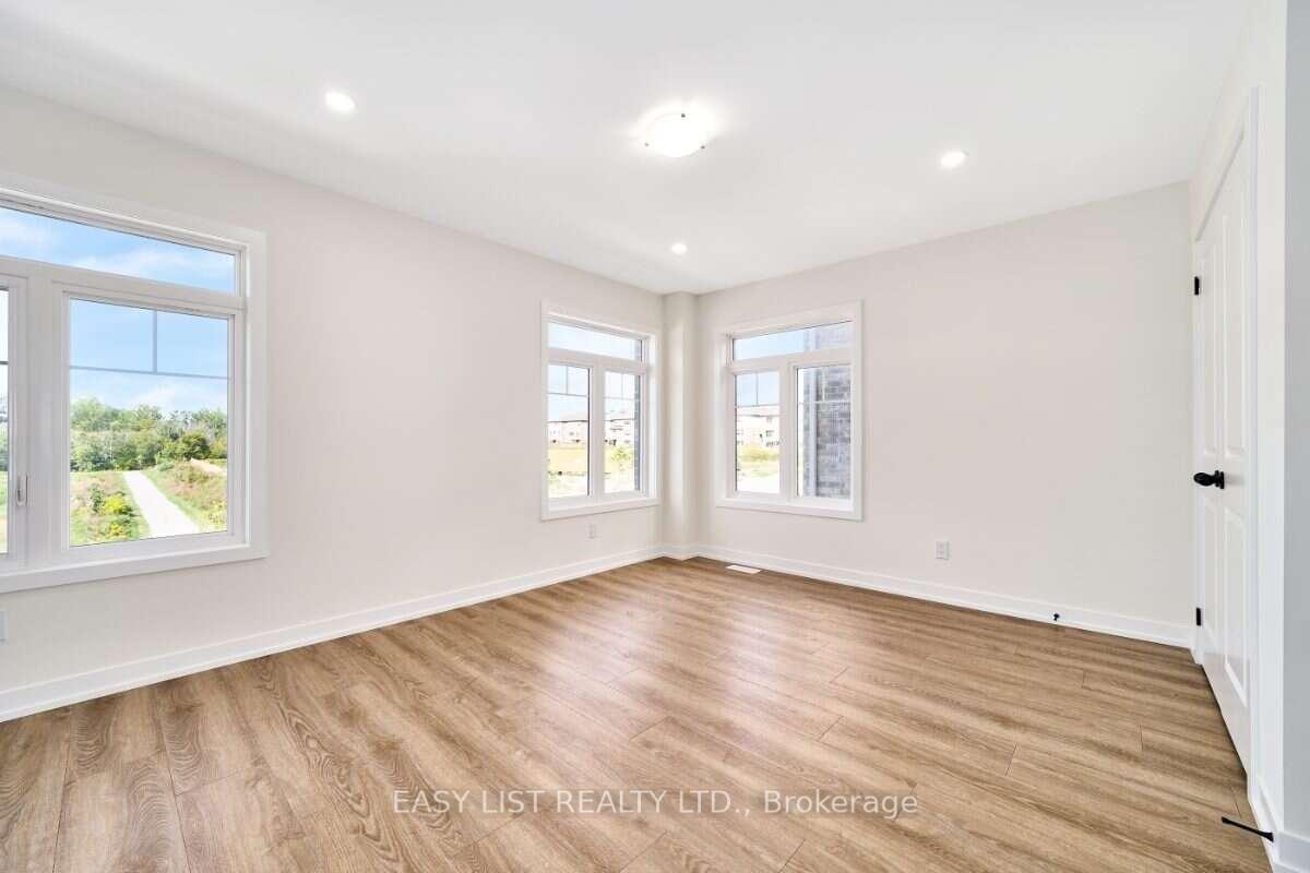Photo 17 of 27 Addyman Crescent, Clarington, Newcastle — HOMEH