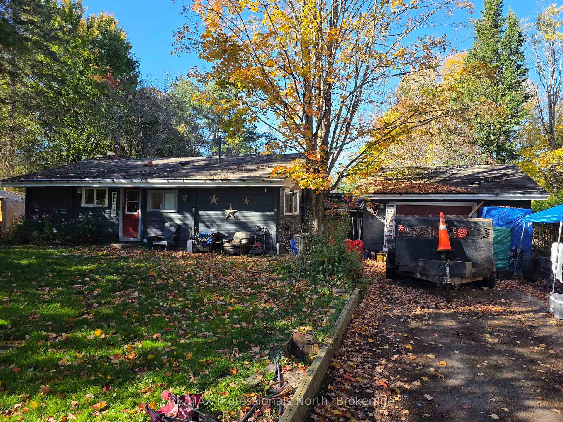 Photo 2 of 415 By-Lock Acres Road, Huntsville, Brunel — HOMEH