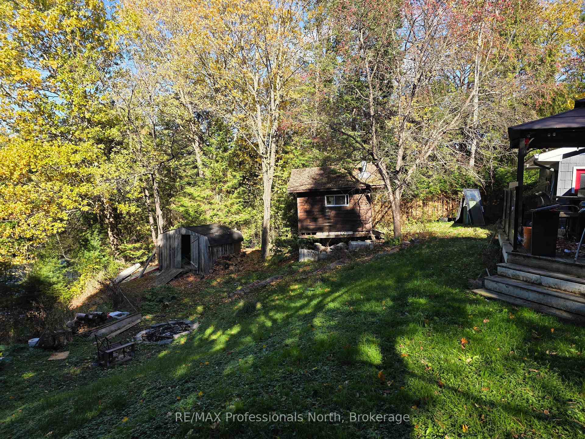Photo 6 of 415 By-Lock Acres Road, Huntsville, Brunel — HOMEH