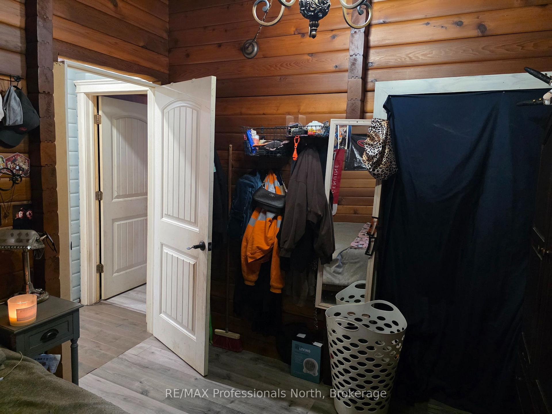 Photo 18 of 415 By-Lock Acres Road, Huntsville, Brunel — HOMEH
