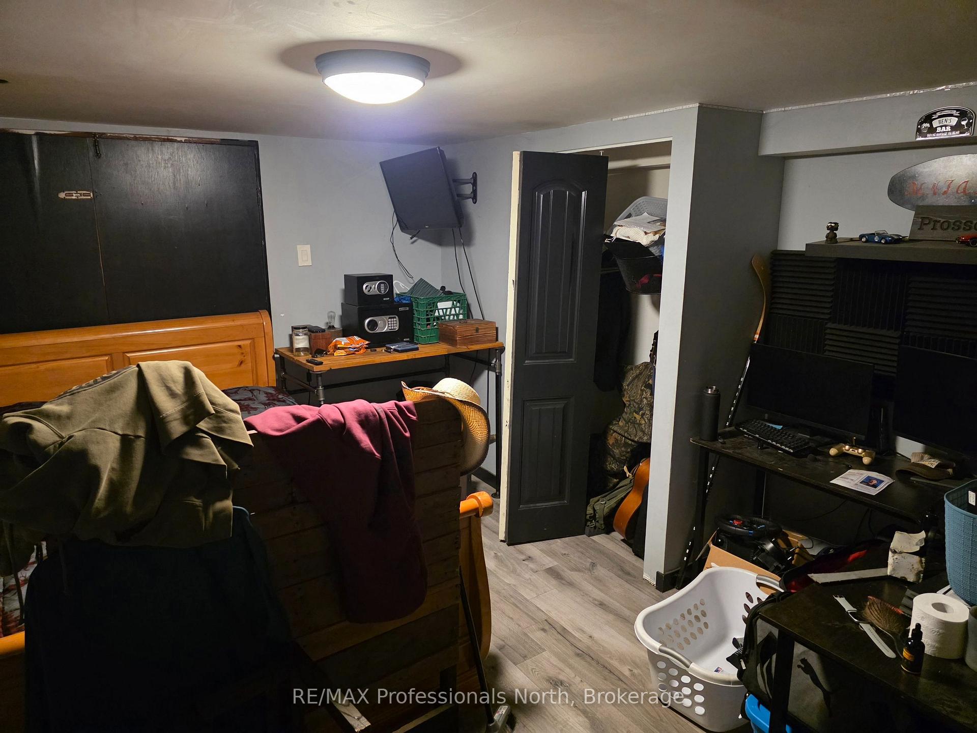 Photo 25 of 415 By-Lock Acres Road, Huntsville, Brunel — HOMEH