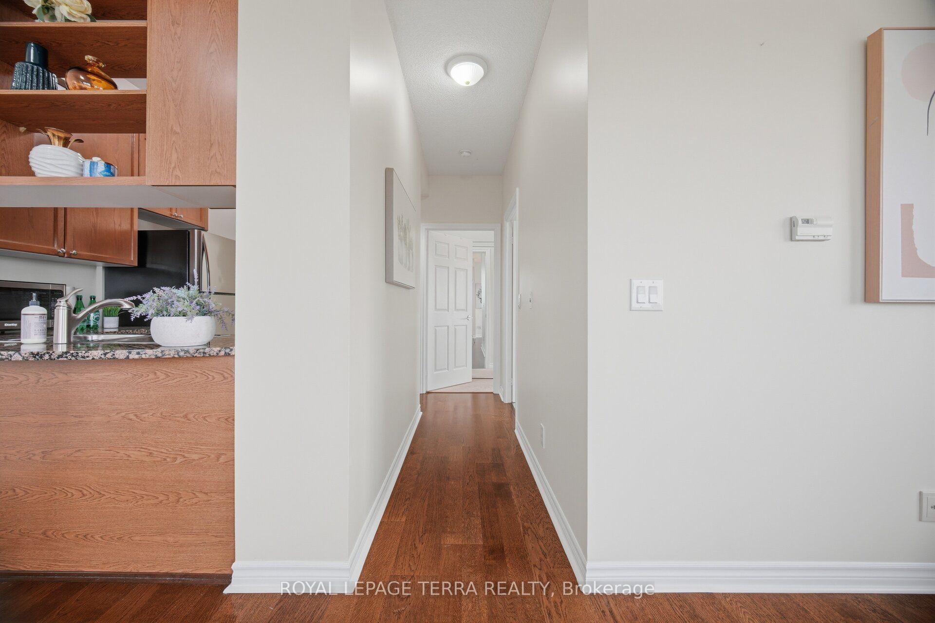 Photo 19 of Unit 1011, 2379 Central Park Drive, Oakville, River Oaks — HOMEH
