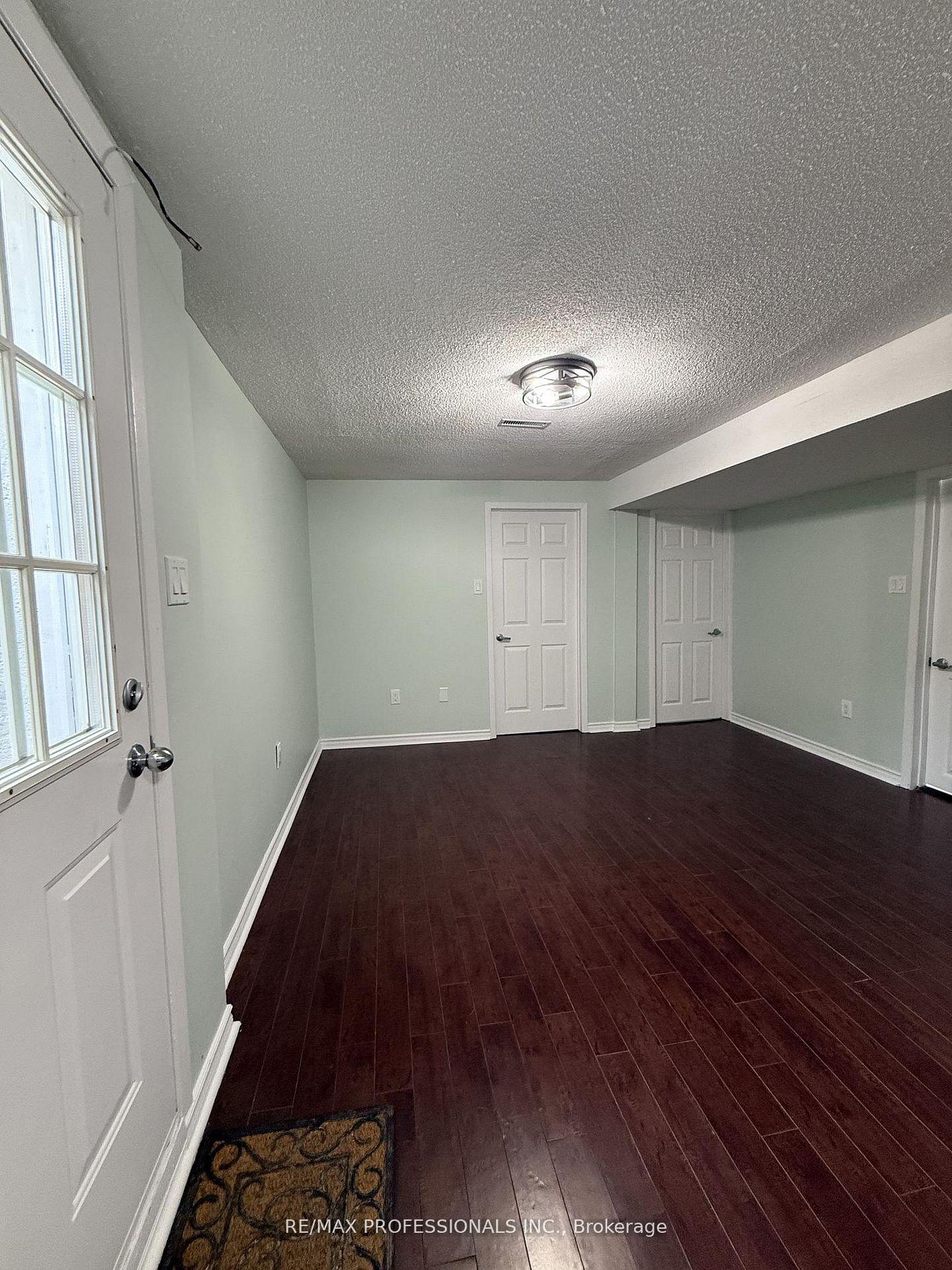 Photo 3 of Unit Basement, 23 Dunwich Place, Brampton, Southgate — HOMEH