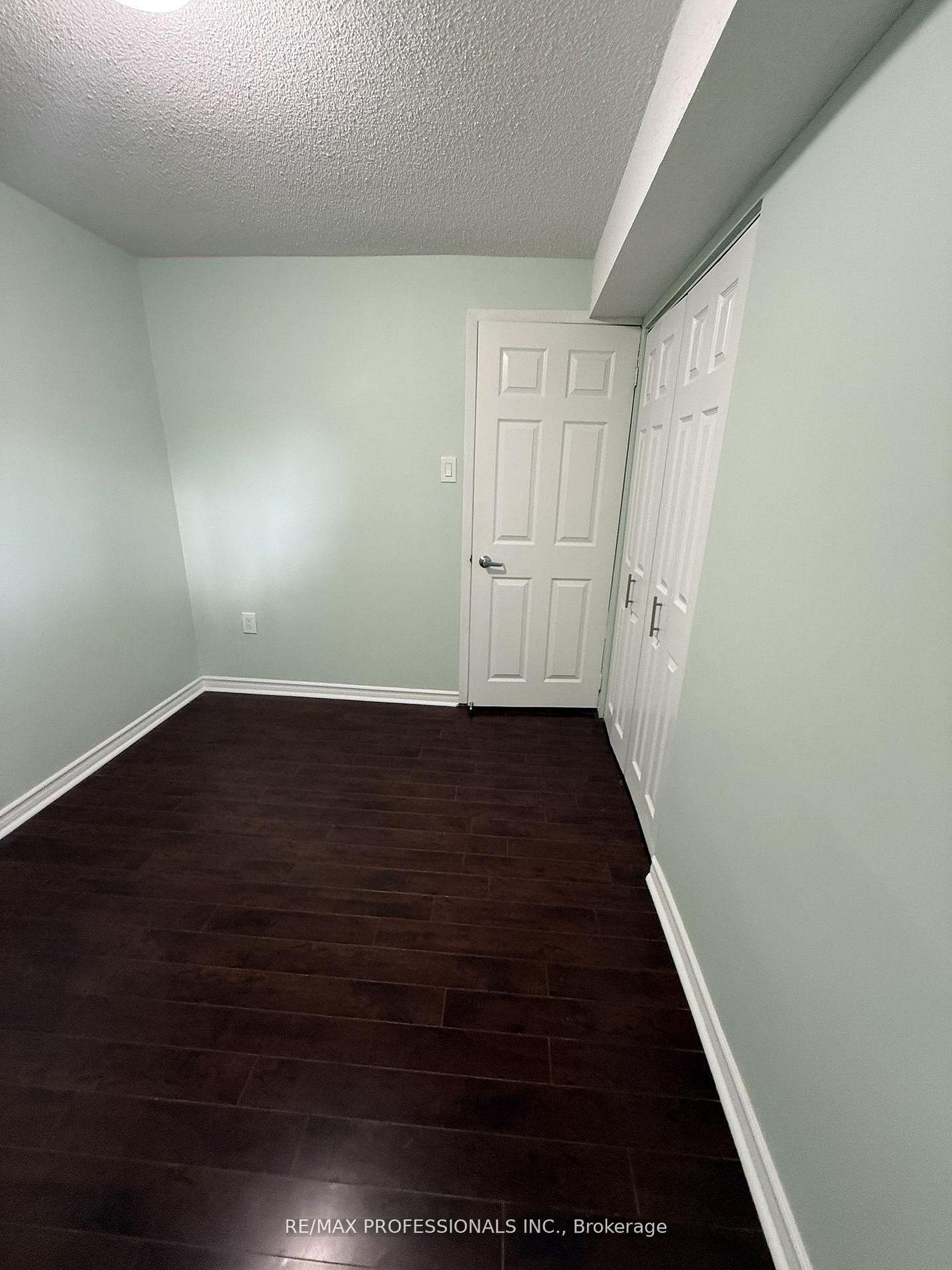 Photo 11 of Unit Basement, 23 Dunwich Place, Brampton, Southgate — HOMEH