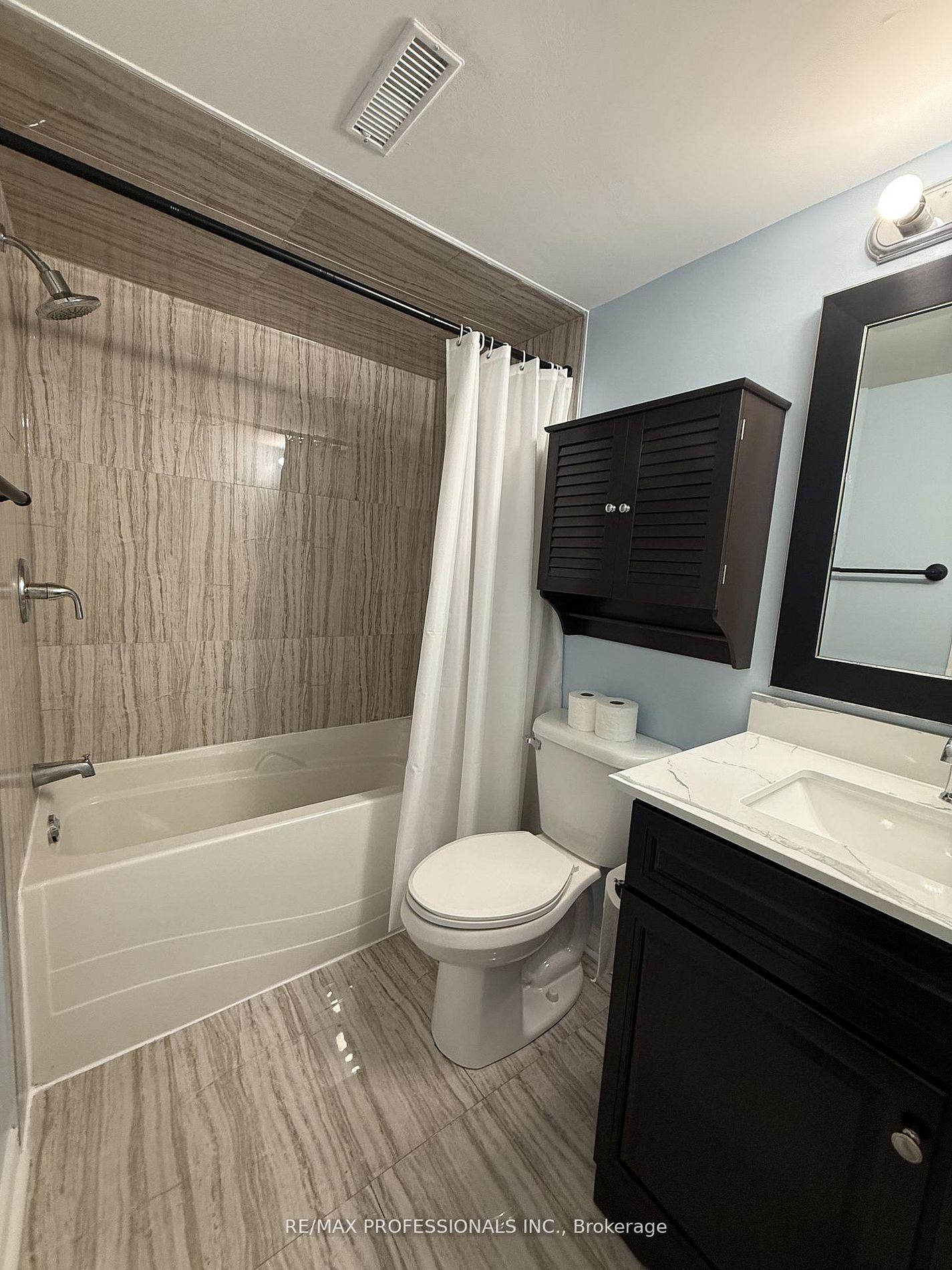 Photo 12 of Unit Basement, 23 Dunwich Place, Brampton, Southgate — HOMEH